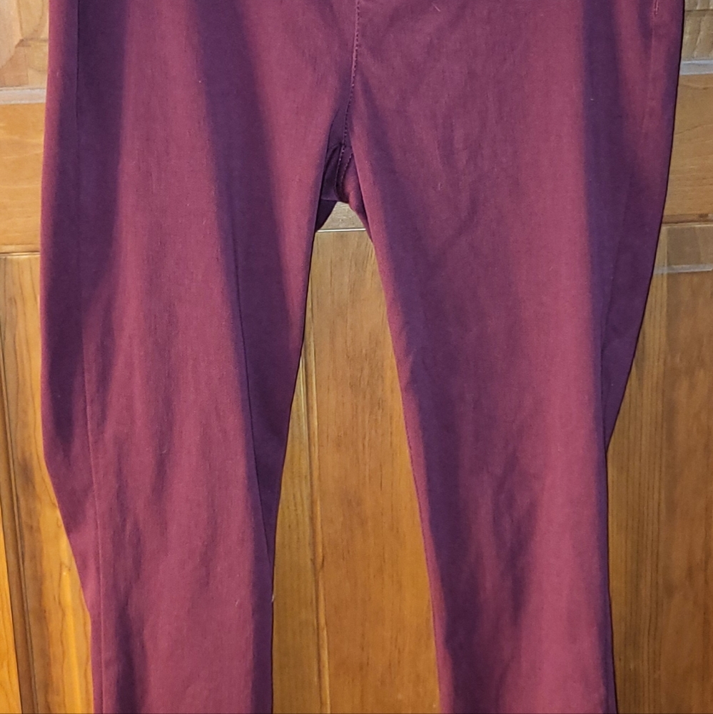 Maroon Ankle pants